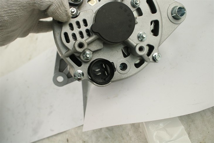 Forklift Parts JFZ251Q1 Alternator& Generator 28V/55A For Quanchai 4J1 suppliers