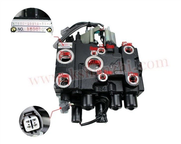 Original3 Spools Hydraulic Multi-Way Valve For 7FD40~50 (67620-30910-71)