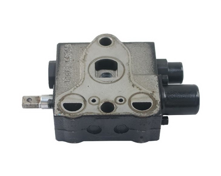 Toy.8FD30 Control Valve Valve Plate With OEM: 67607-23330-71